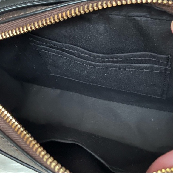 Coach Mini Camera Bag (SOLD OUT ONLINE) - Picture 6 of 13